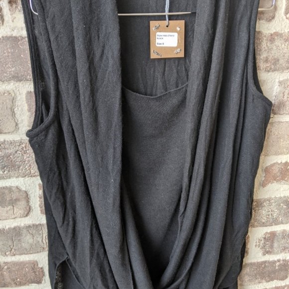 NWT / HELLO NITE! / BLACK SCOOP NECK TANK TOP / SMALL - Picture 3 of 13